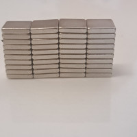 Auswahlangebot 5 Stück bis 50 Stück Superstarker Neodym Quadermagnet N52, 10x10x2 mm – Extrem Flach und Leistungsstark 3